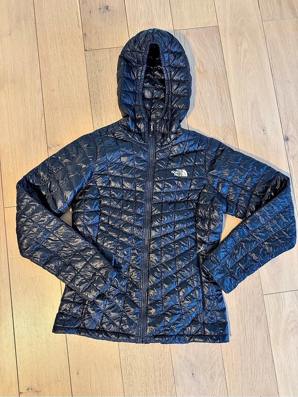 The North Face ThermoBall Hooded Jacket Black (Women’s Small)